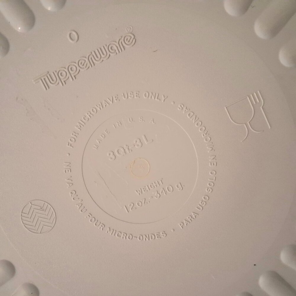 Tupperware Microwave Stack Cooker White 2 Piece 3 Qt -1 3/4 qt 2192 and 2210 - Picture 7 of 8